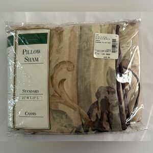 Croscill Chambord Cassis Amethyst Standard Pillow Sham Floral Classic NEW